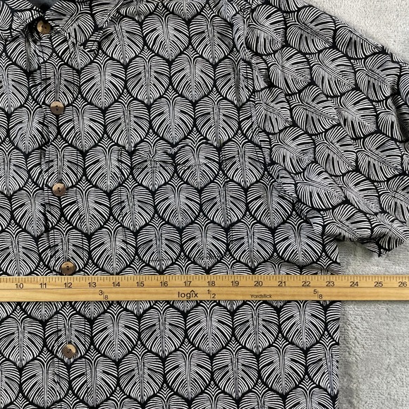 Tommy Bahama Shirt Veracruz Cay Mens Large Black Hawaiian‎ Tropical Resort Beach - Picture 4 of 10